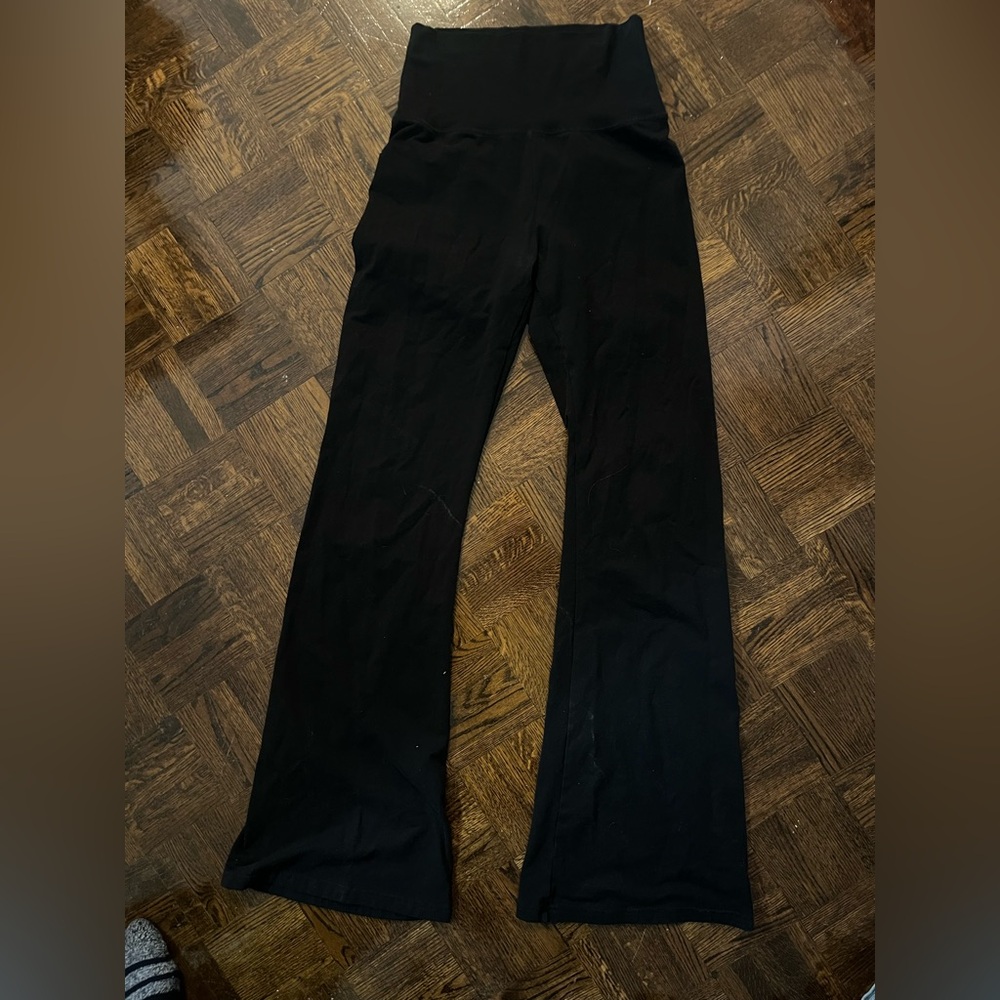 Aerie Offline Black High-Waisted Flare Yoga Pants - Size S